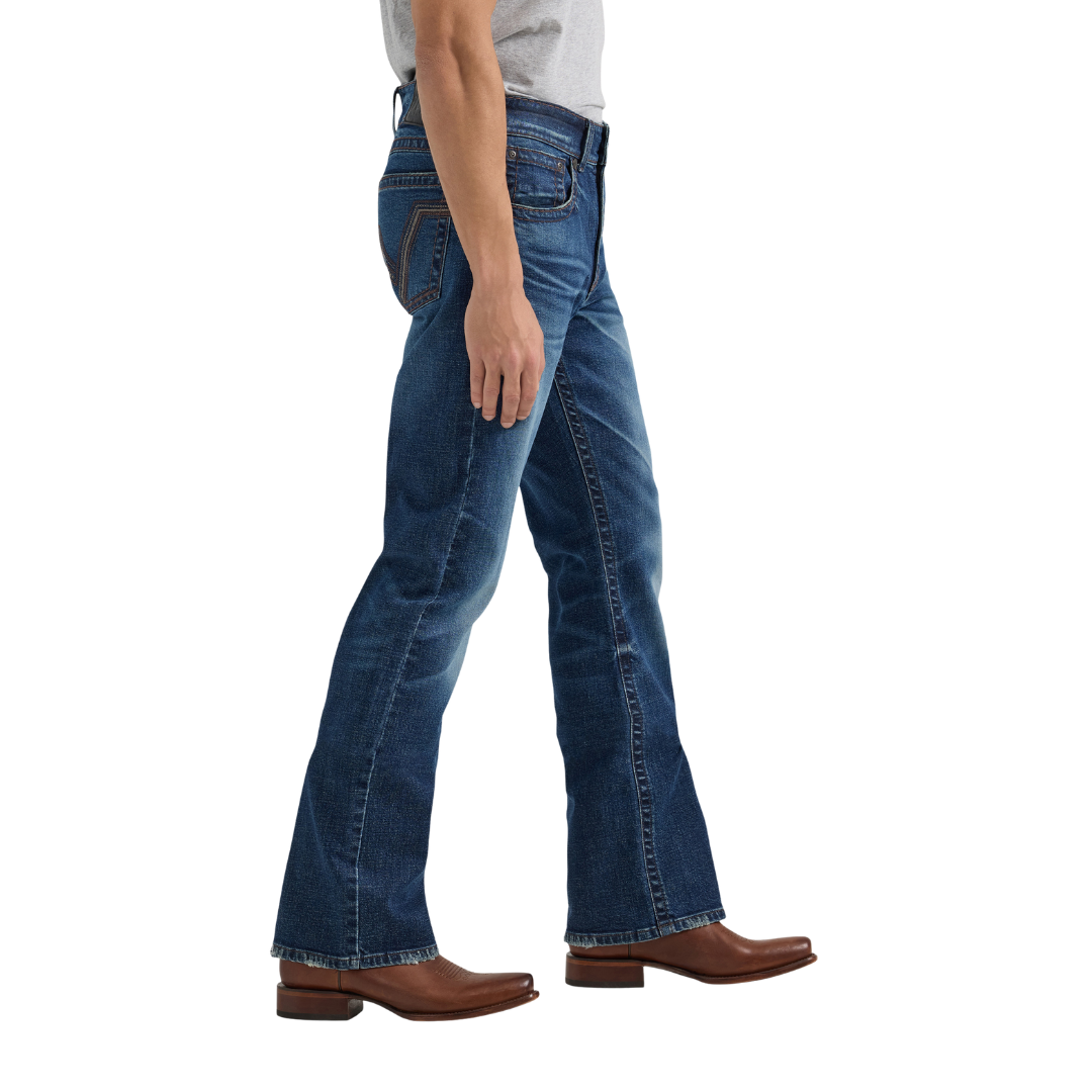Wrangler Men's Rock 47 Slim Boot Blue Jeans