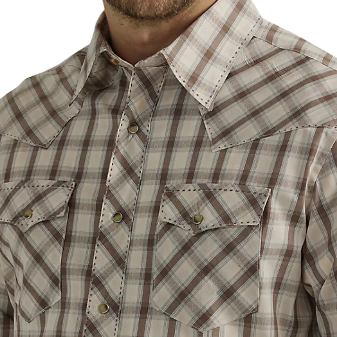 Wrangler Men's Long Sleeve Fashion Snap Plaid Brown Shirt