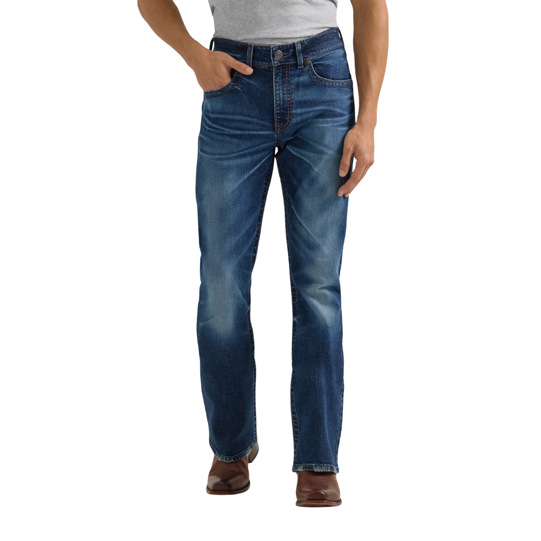 Wrangler Men's Rock 47 Slim Boot Blue Jeans