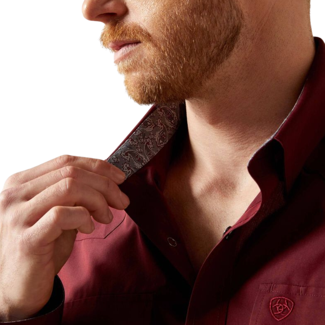 Ariat Men's Wrinkle Free Oxford Classic Burgundy Shirt
