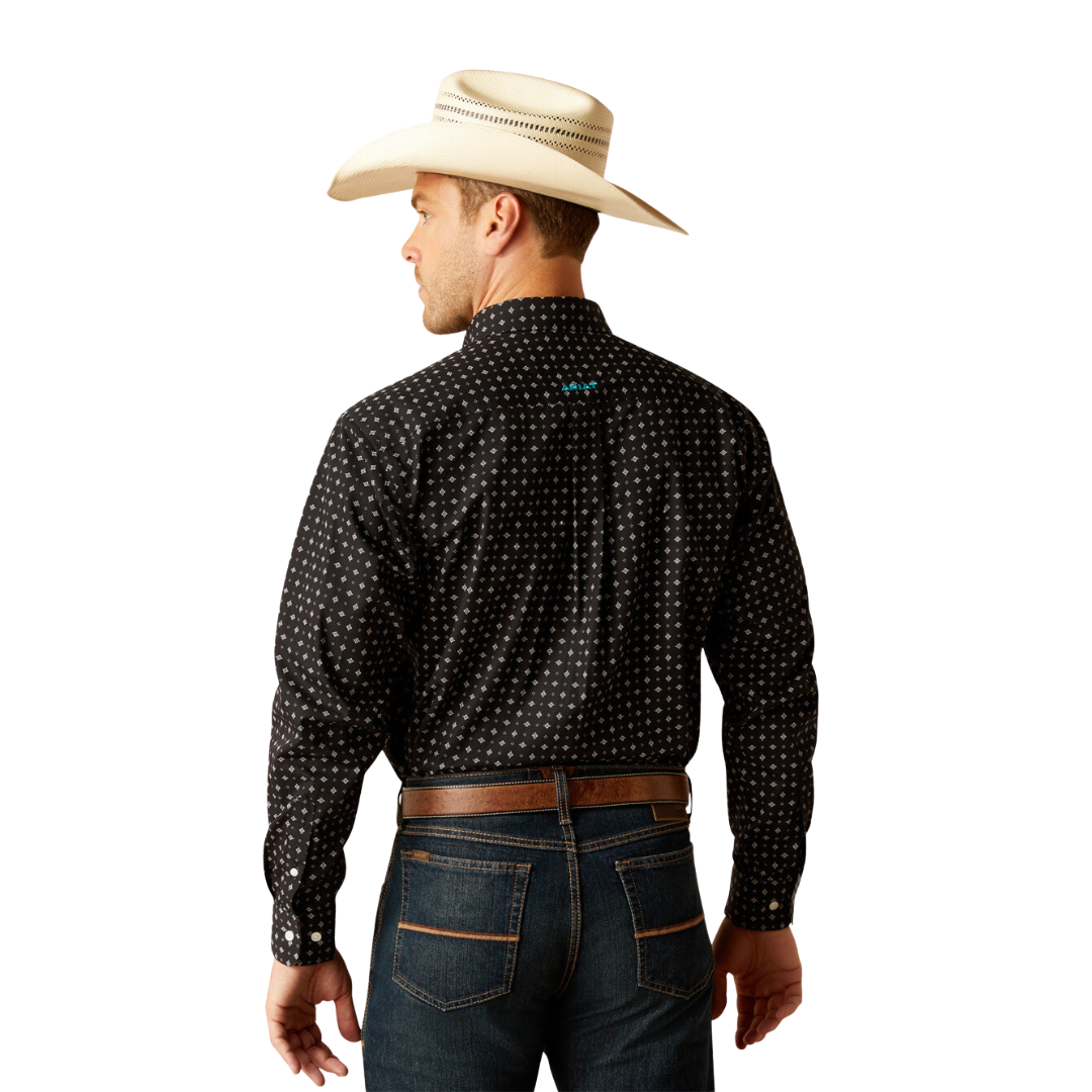 Ariat Men's Wrinkle Free Button Down Black Shirt