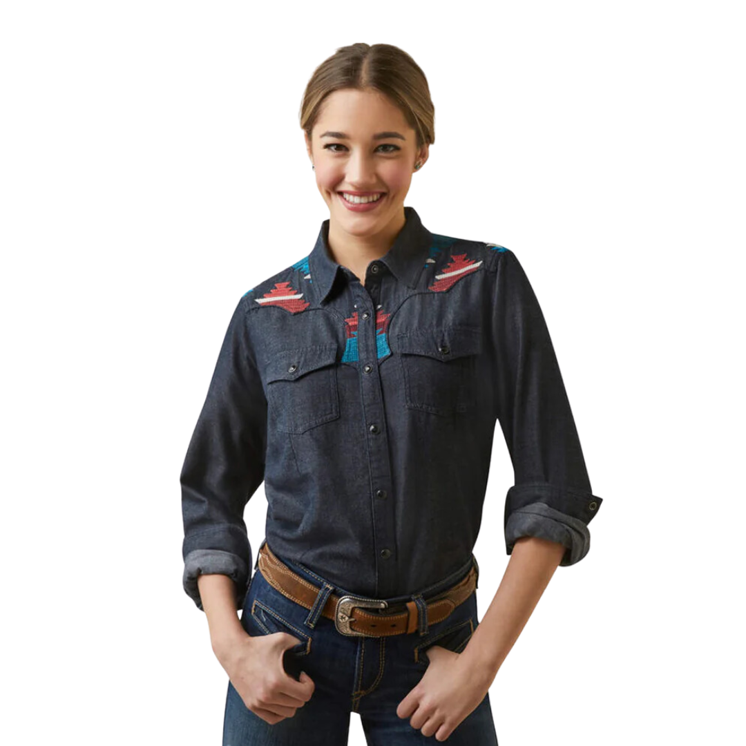 Ariat Women's Dutton Embroidered Rinsed Shirt