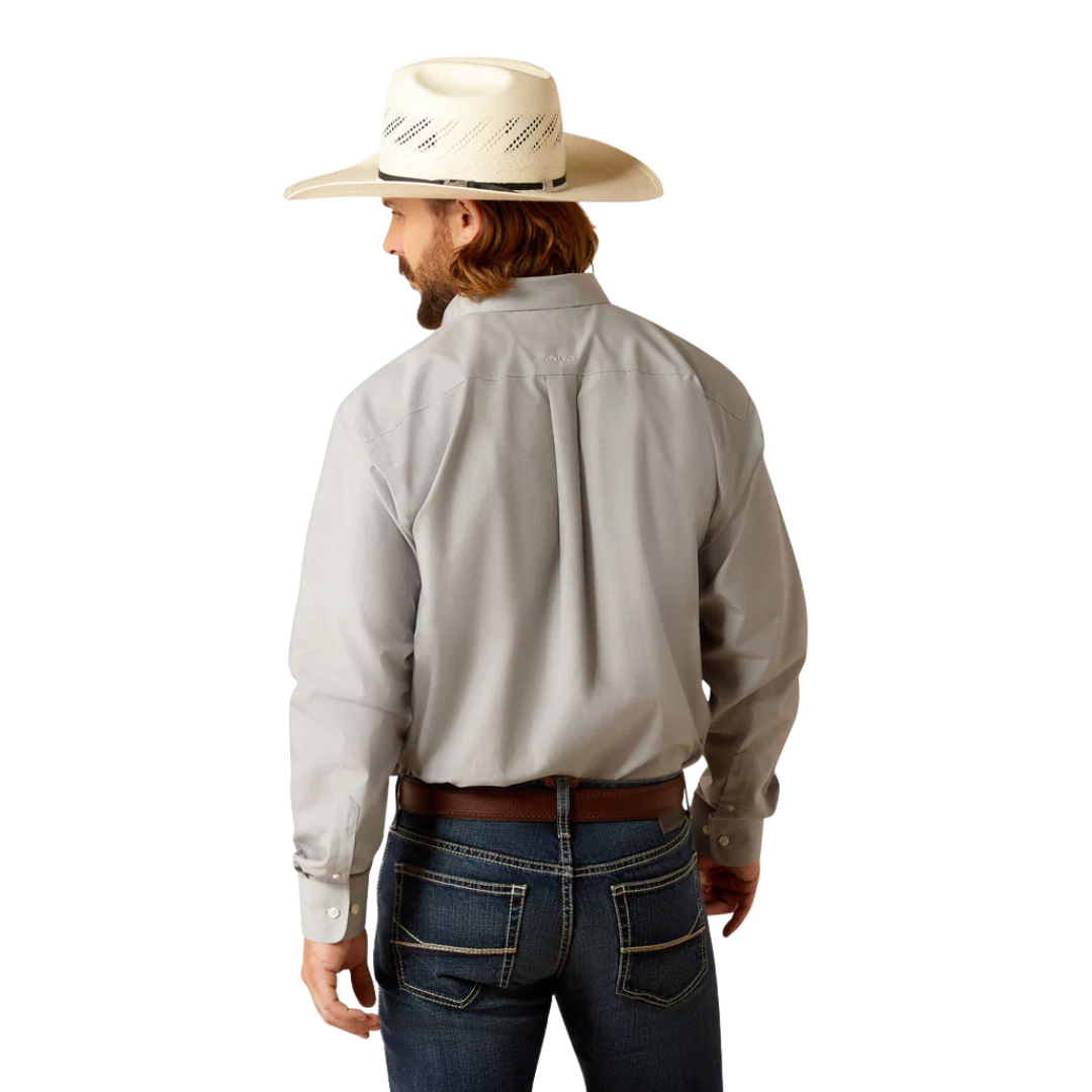 Ariat Men's Wrinkle Solid Pinpoint Oxford Harbor Mist Shirt