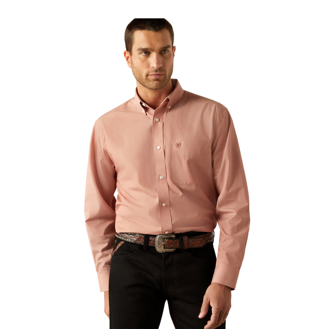 Ariat Men's Wrinkle Free Solid Brick Shirt