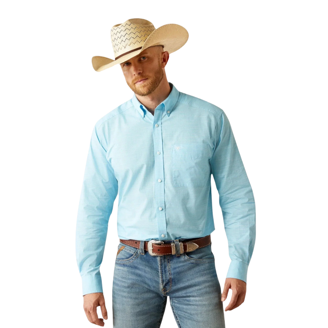 Ariat Men's Solid Slub Light Blue Shirt