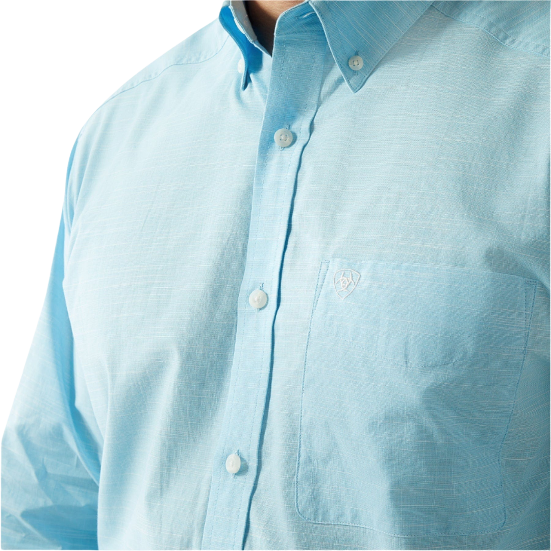Ariat Men's Solid Slub Light Blue Shirt