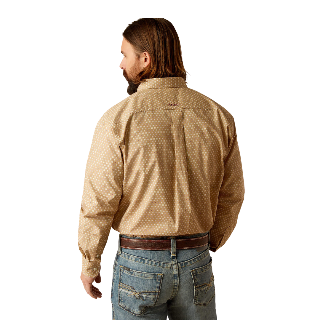 Ariat Men's Schaffer Classic Fit Khaki Shirt
