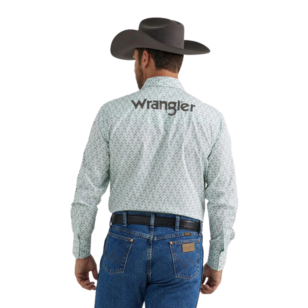 Wrangler Men's Classic Fit Long Sleeve
