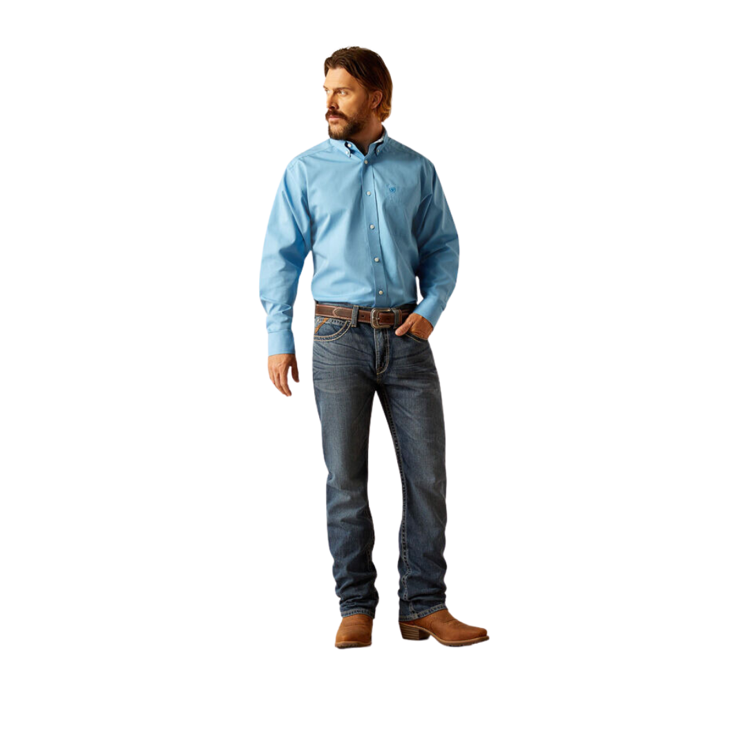 Ariat Men's Wrinkle Free Solid Classic Blue Shirt