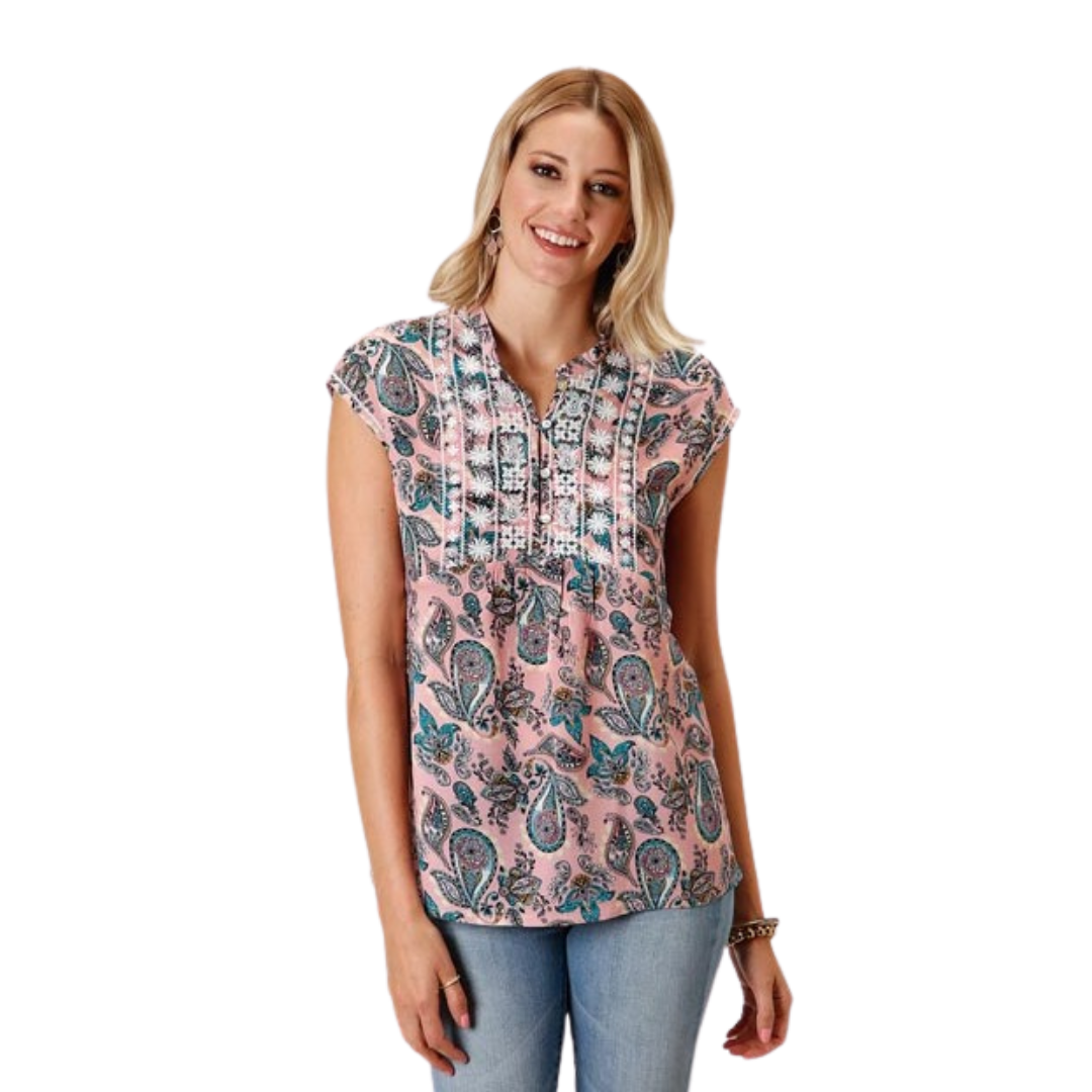 Roper Women's Pink Paisley Print Blouse