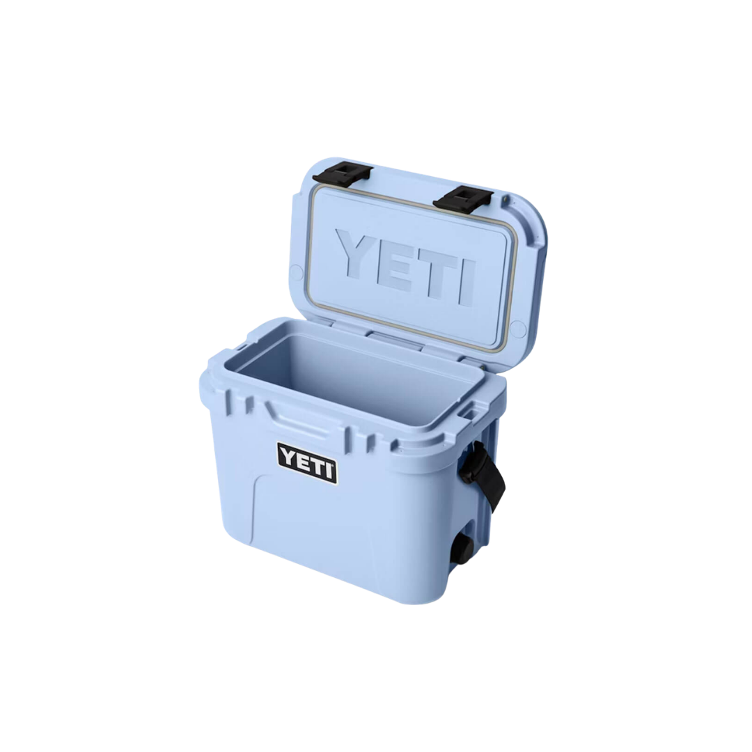 Yeti Roadie 15 Big Sky Blue Cooler