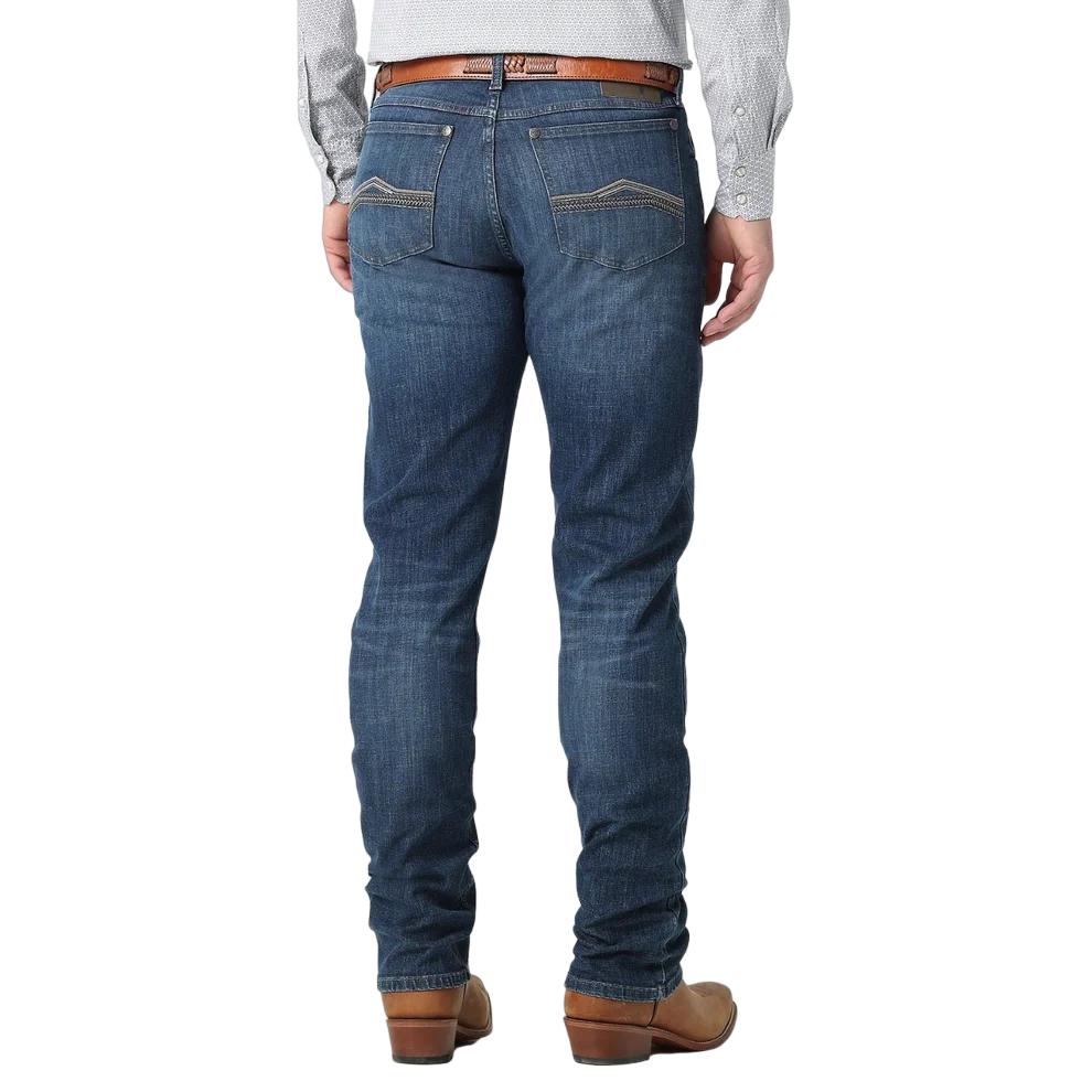 Wrangler Men's 20X No. 44 Slim Fit Straight Leg Jean