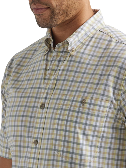 Wrangler Mens Rugged Wear Wrinkle Resist Plaid Shirt - Big
