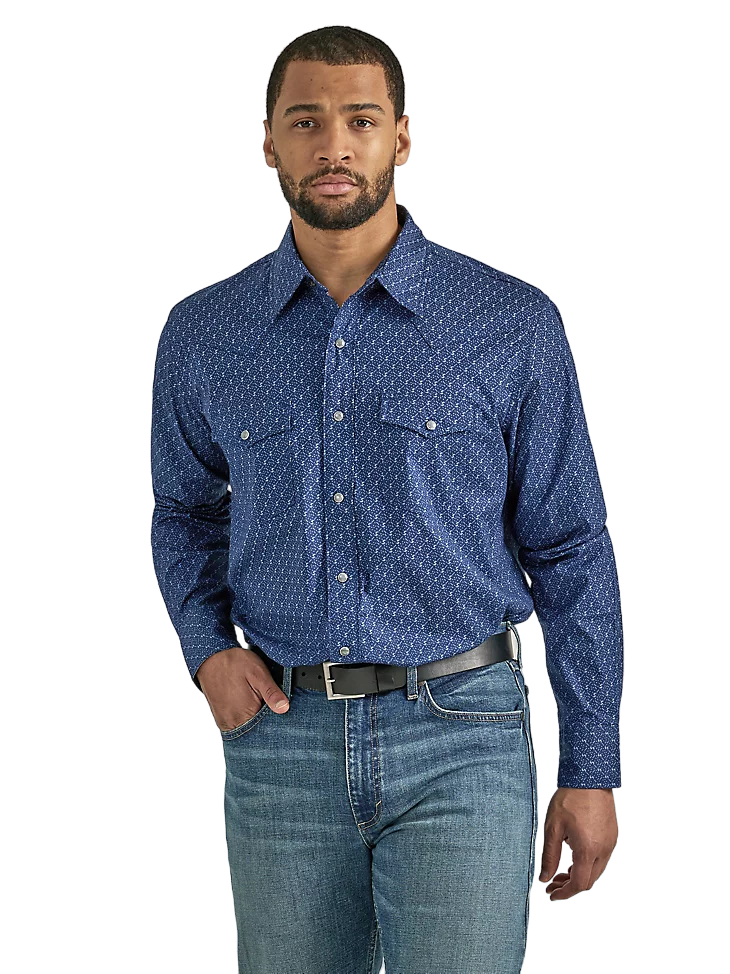 Wrangler Men's Comfort Long Sleeve Snap Shirt