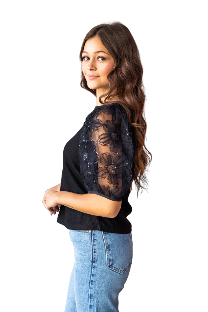 Southern Grace Women's Midnight Blossom Black Blouse