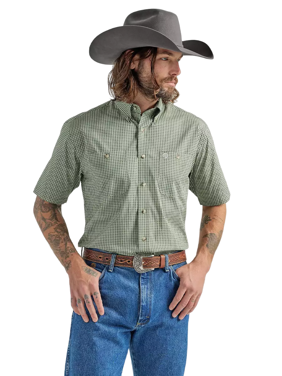 Wrangler George Strait Short Sleeve Two Pocket Button Down Shirt