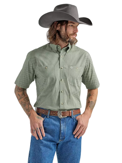 Wrangler George Strait Short Sleeve Two Pocket Button Down Shirt