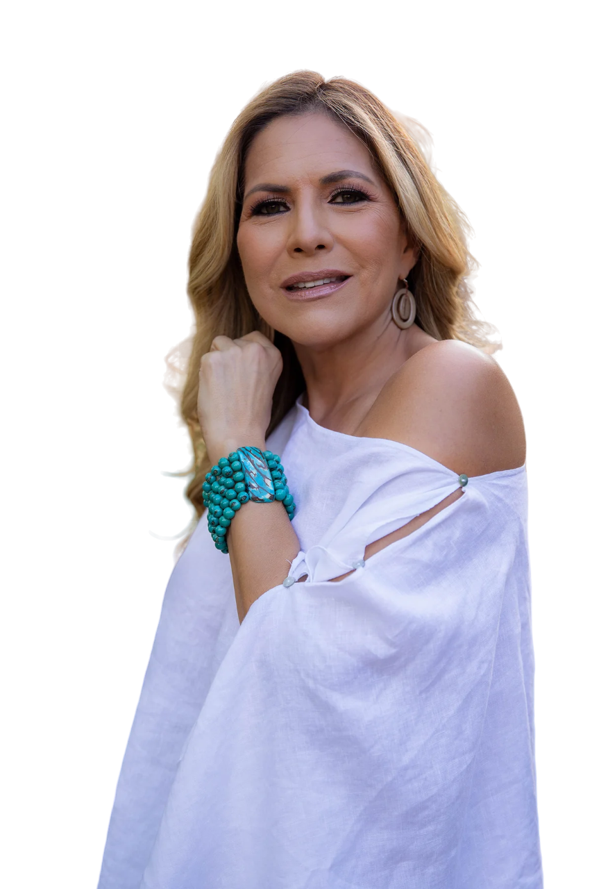 Tagua Women's Merida Turquoise Bracelet