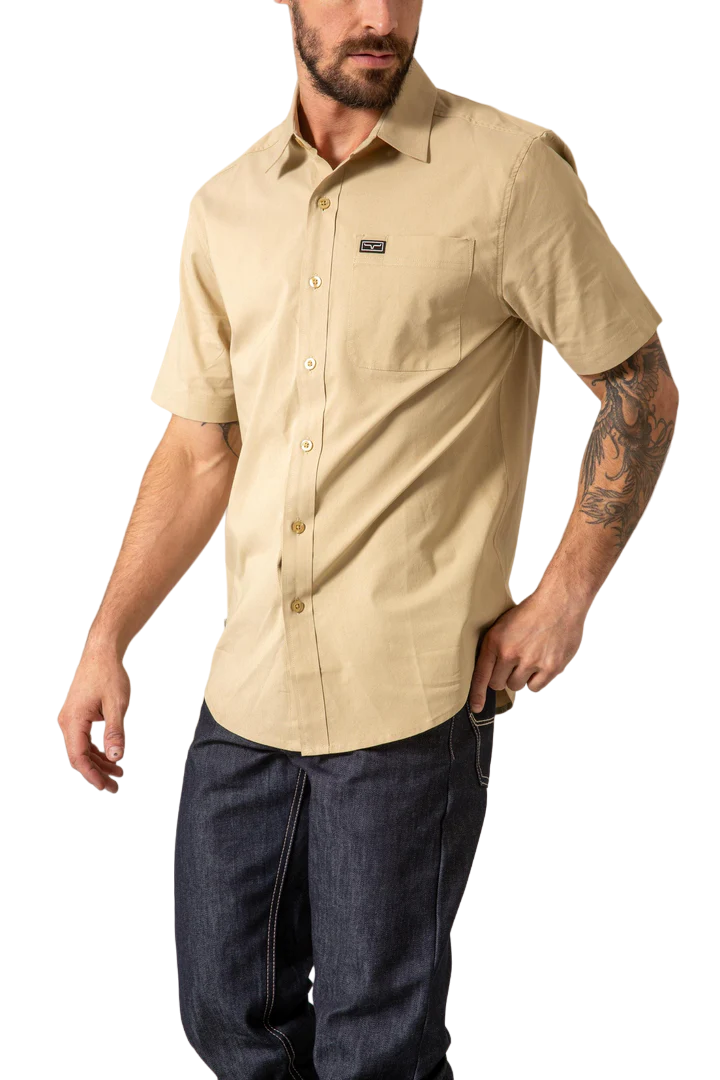 Kimes Ranch Men's Linville Short Sleeve Dress Shirt